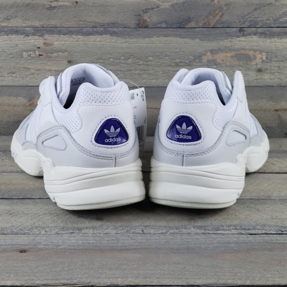 adidas YUNG-96 Mens Sneakers White NEW - Picture 3 of 6